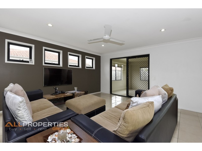 21 Aquatic Street, Berrinba QLD 4117