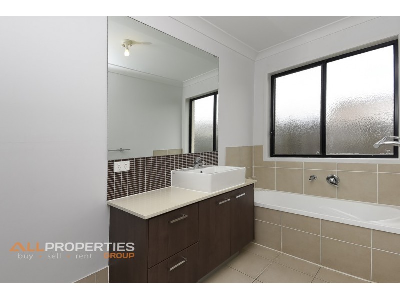 21 Aquatic Street, Berrinba QLD 4117