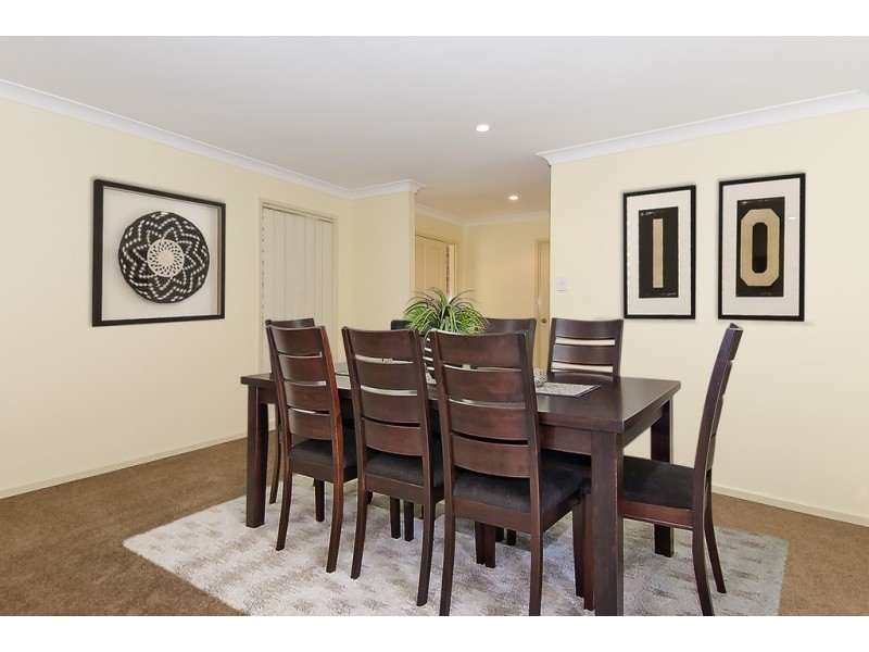 14 Purdie Pl, Forest Lake QLD 4078