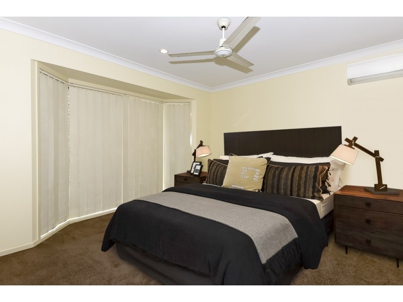 14 Purdie Pl, Forest Lake QLD 4078