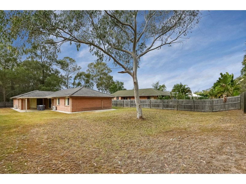 14 Purdie Pl, Forest Lake QLD 4078