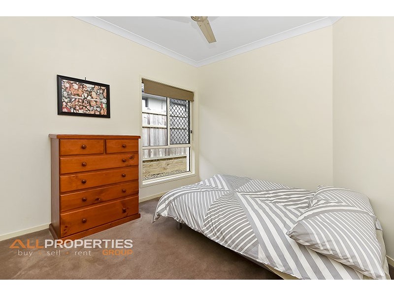 13 Bellthorpe Crescent, Waterford QLD 4133