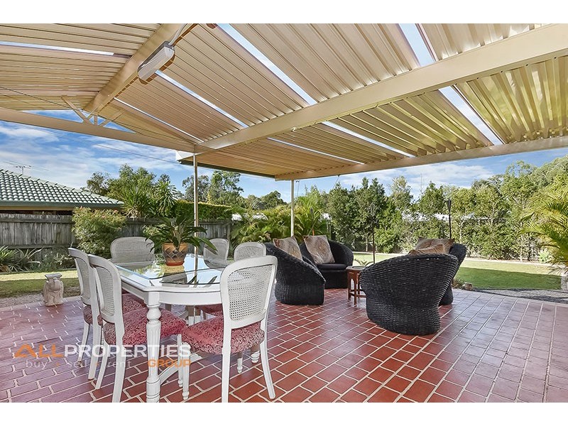 58 BOTTLEBRUSH DRIVE, Regents Park QLD 4118