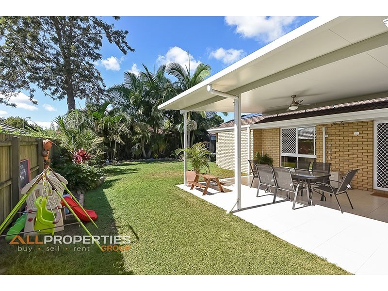 10 FROMELLES CT, Regents Park QLD 4118