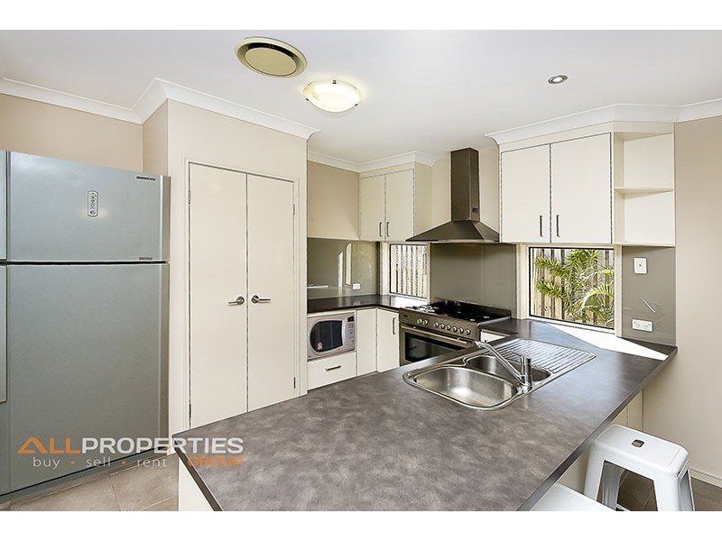 5 Watergum Street, Heathwood QLD 4110