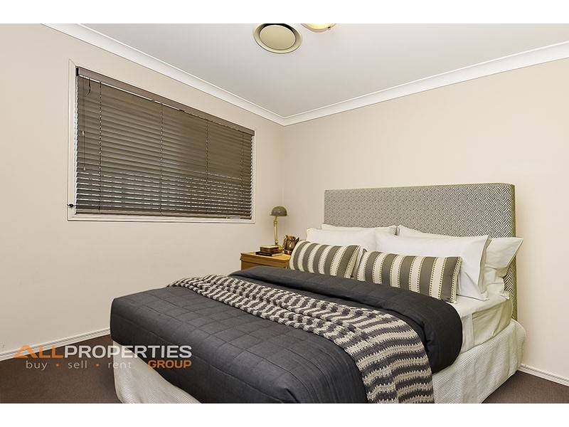 5 Watergum Street, Heathwood QLD 4110