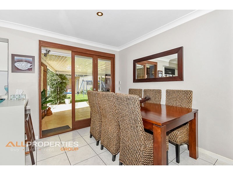 56 CENTAURUS CRESCENT, Regents Park QLD 4118