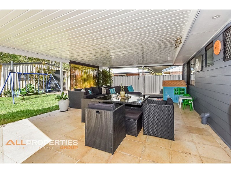 56 CENTAURUS CRESCENT, Regents Park QLD 4118