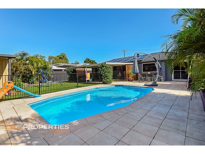 56 CENTAURUS CRESCENT, Regents Park QLD 4118
