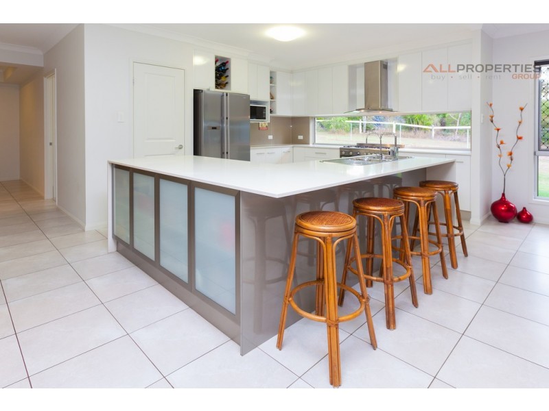 92-94 Platypus Dr, Greenbank QLD 4124