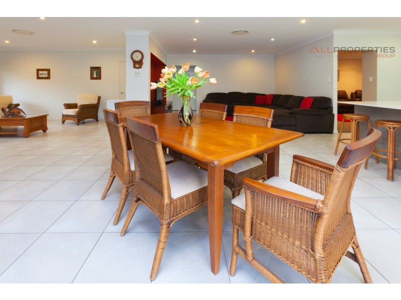 92-94 Platypus Dr, Greenbank QLD 4124