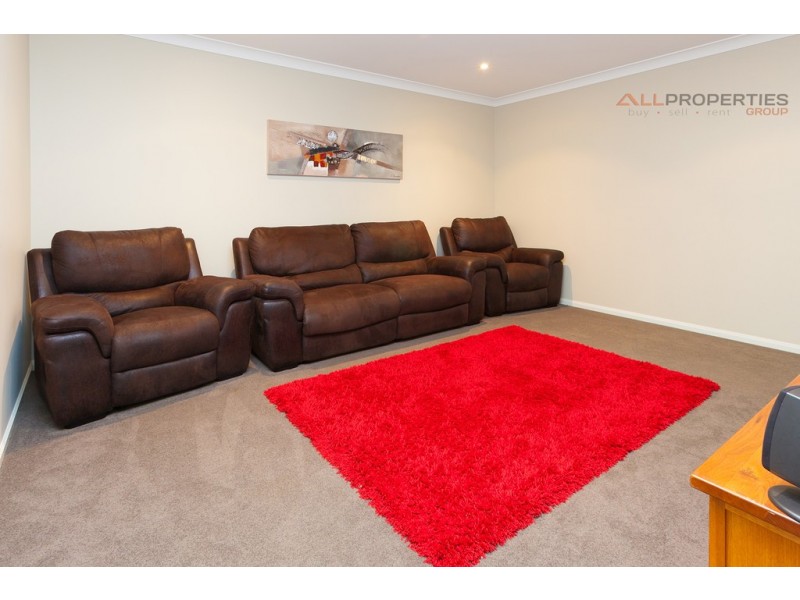 92-94 Platypus Dr, Greenbank QLD 4124