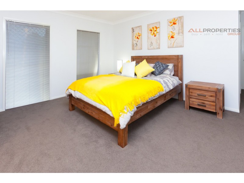 92-94 Platypus Dr, Greenbank QLD 4124