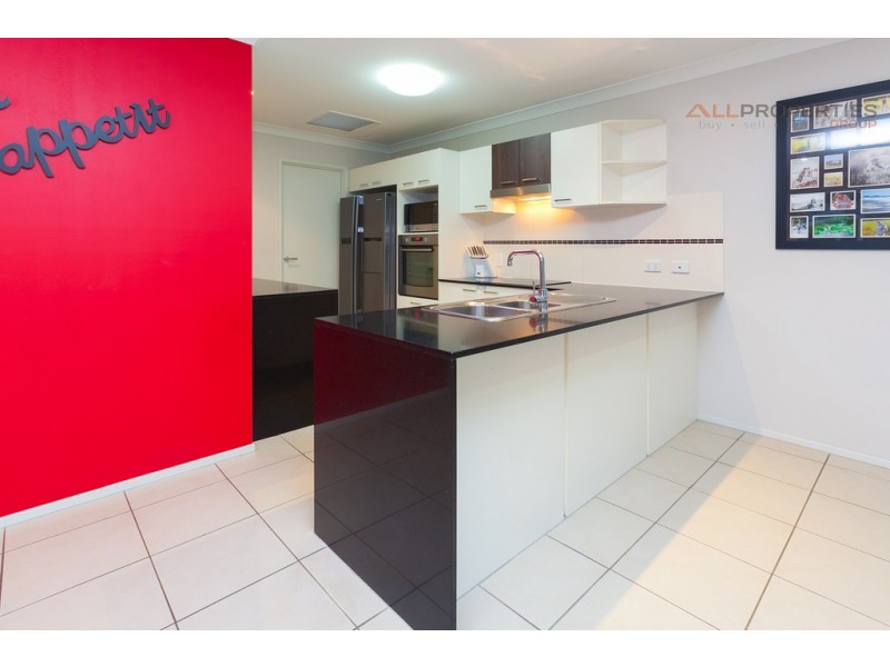 27 Freshwater Drive, Berrinba QLD 4117