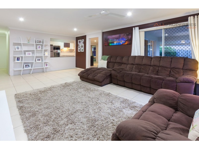 27 Freshwater Drive, Berrinba QLD 4117