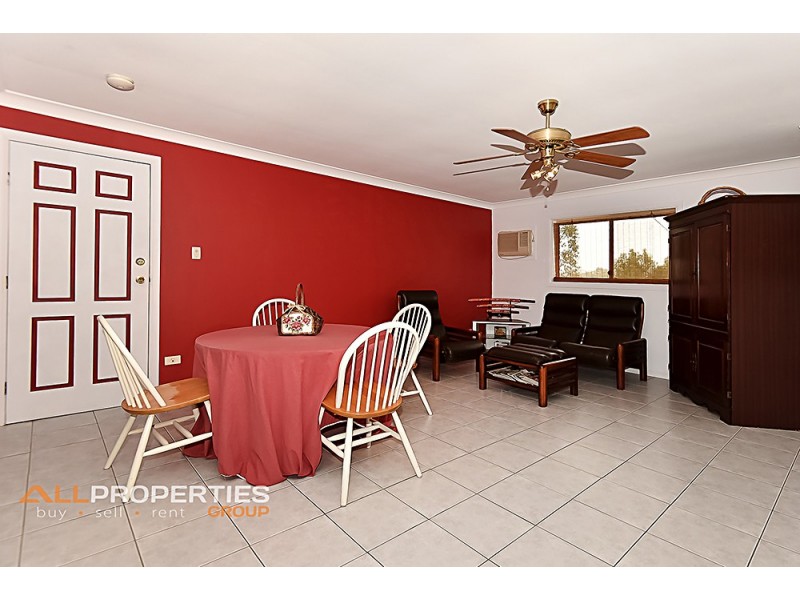 98 Canterbury Dr, Mundoolun QLD 4285