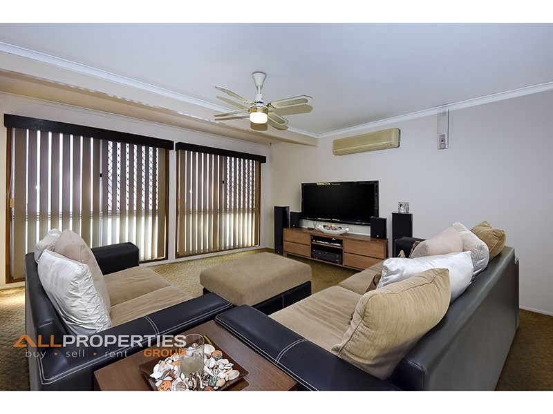 36 Paperbark St, Crestmead QLD 4132