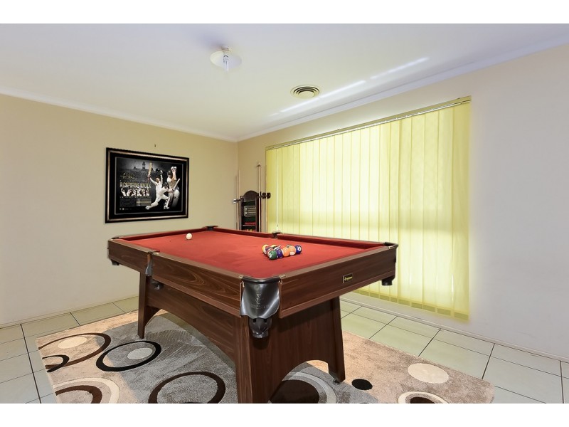 75 Thallon Road, Kensington Grove QLD 4341