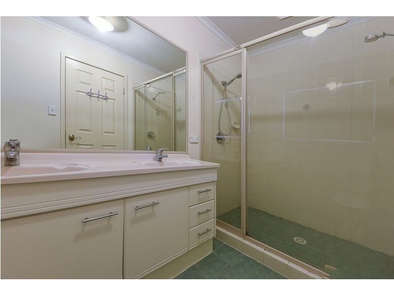 75 Thallon Road, Kensington Grove QLD 4341