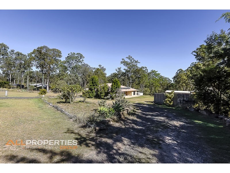 75 Thallon Road, Kensington Grove QLD 4341