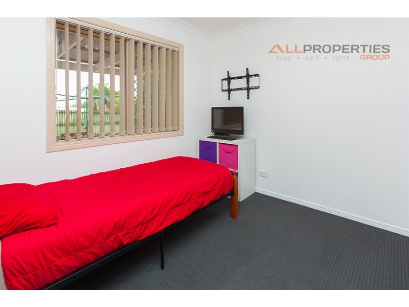 13 Geaney Boulevard, Crestmead QLD 4132
