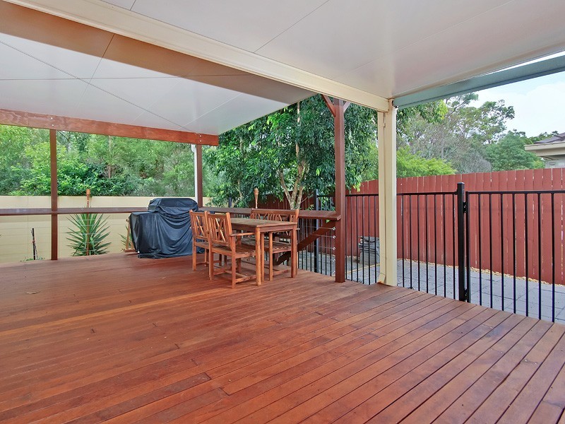 6 Sundown Lane, Forest Lake QLD 4078