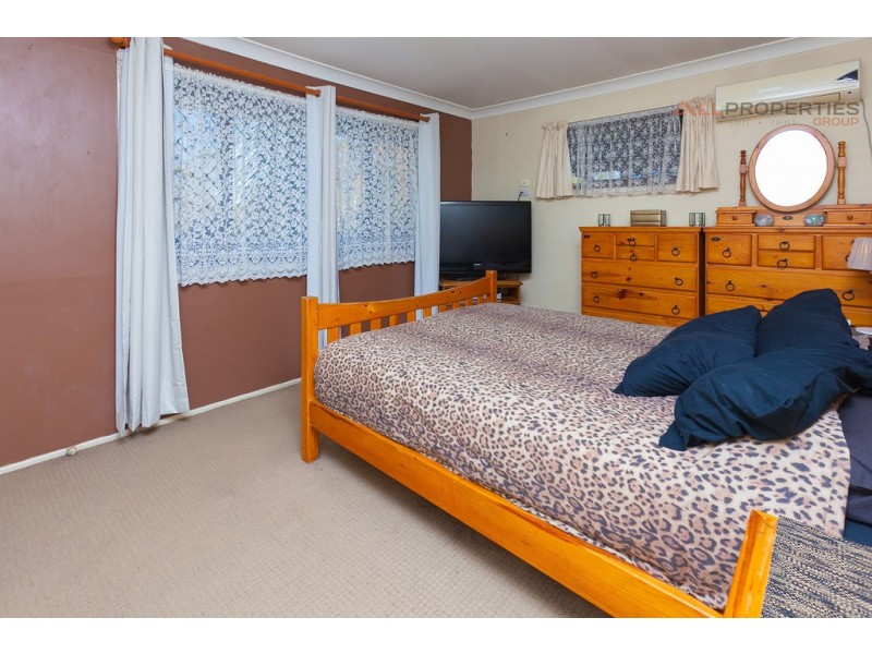 101 Vansittart Rd, Regents Park QLD 4118