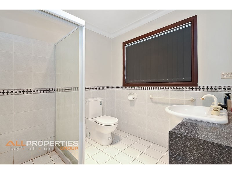 42 Janelle Ct, Munruben QLD 4125