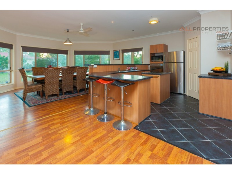 359 Equestrian Drive, New Beith QLD 4124