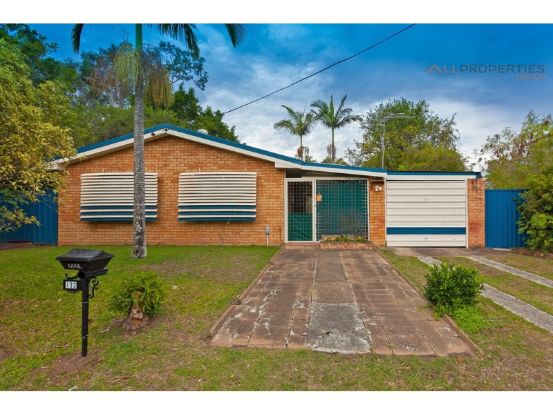 132 Bardon Rd, Kingston QLD 4114
