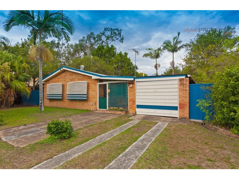 132 Bardon Rd, Kingston QLD 4114