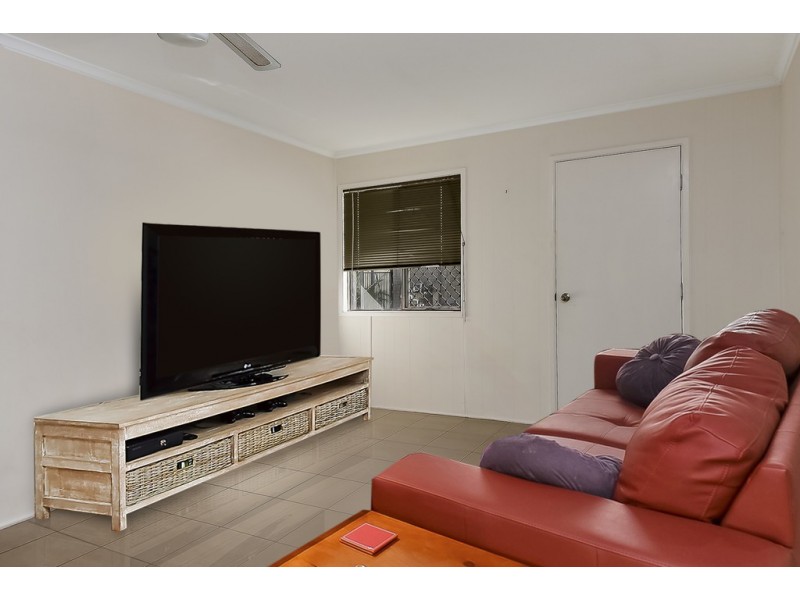 27 Wattle Street, Logan Central QLD 4114