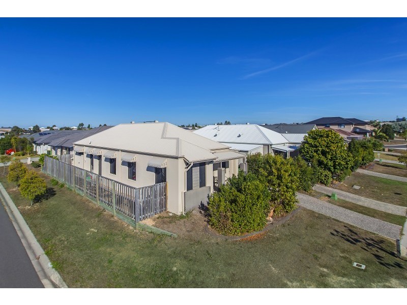 1 Wells Close, North Lakes QLD 4509