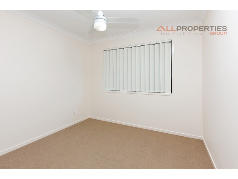 16B Chandon Street, Hillcrest QLD 4118