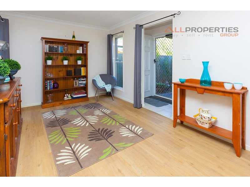 8 Heath Street, Forest Lake QLD 4078