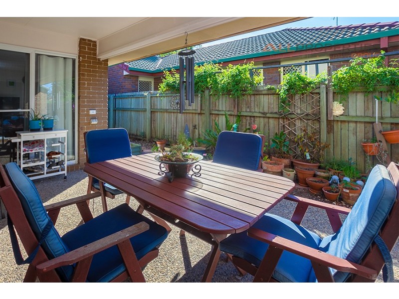 8 Heath Street, Forest Lake QLD 4078