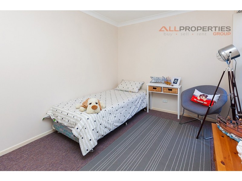 8 Heath Street, Forest Lake QLD 4078