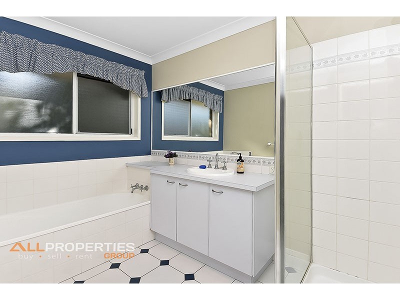 23 Cassatt Place, Forest Lake QLD 4078