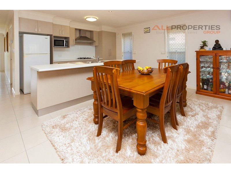 74 Armisfield Street, Doolandella QLD 4077