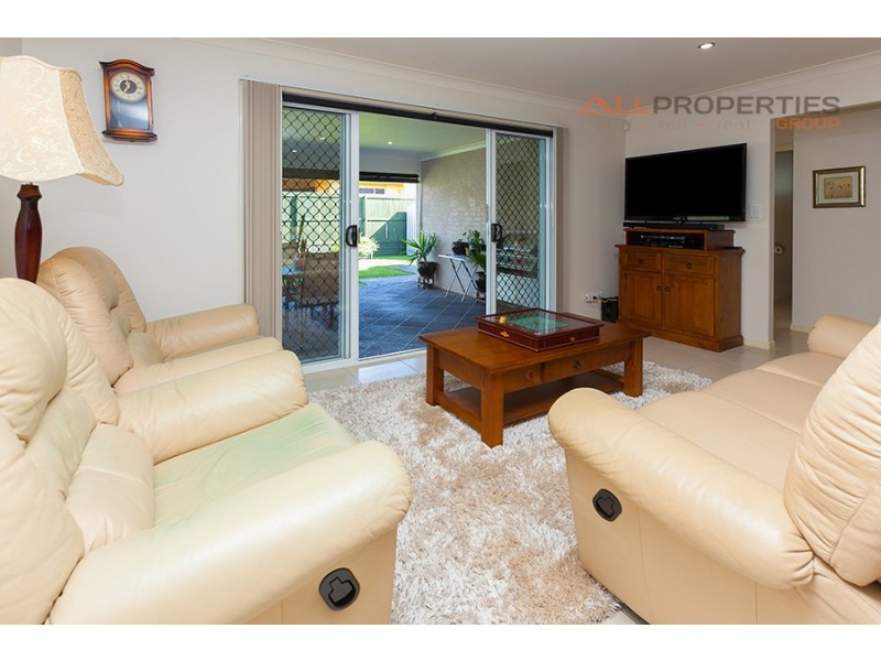 74 Armisfield Street, Doolandella QLD 4077