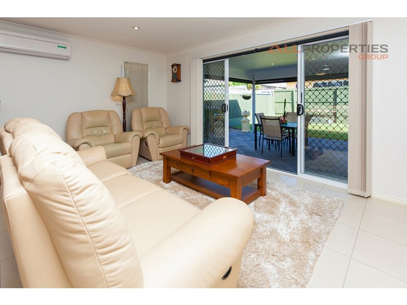 74 Armisfield Street, Doolandella QLD 4077