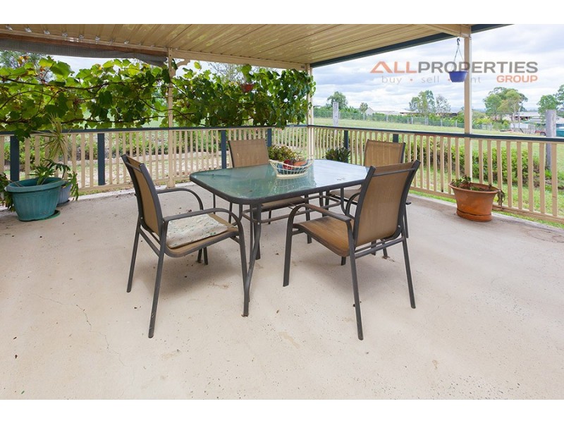 43 Hannant Rd, Kensington Grove QLD 4341