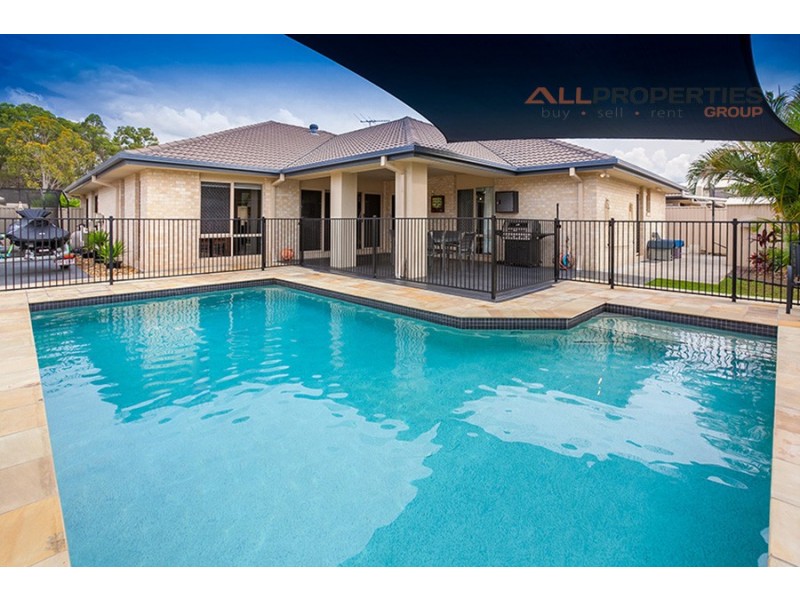 7 Roland Street, Parkinson QLD 4115