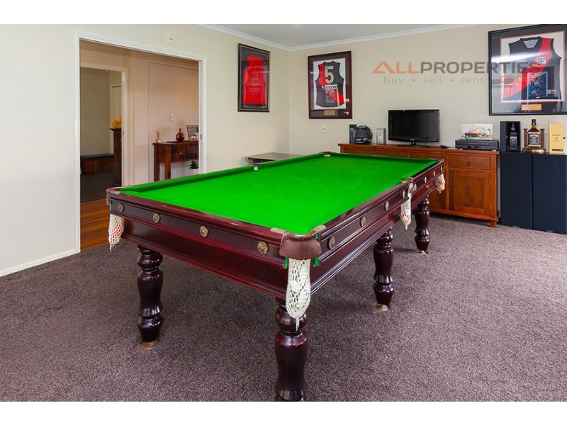7 Roland Street, Parkinson QLD 4115