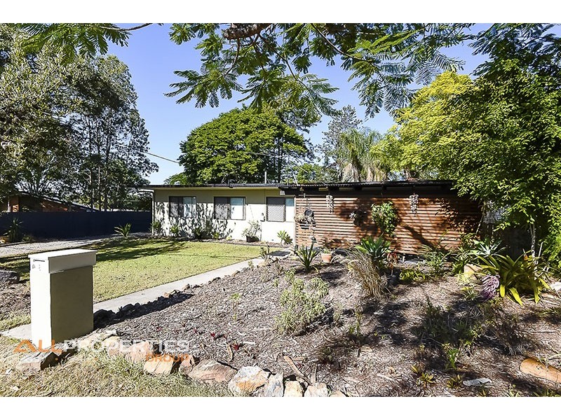 3 Bass Street, Boronia Heights QLD 4124