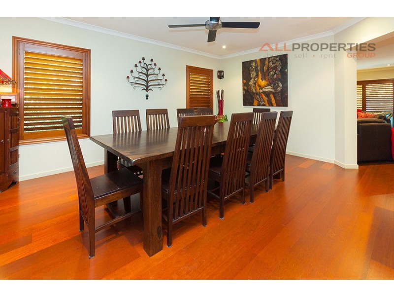 12 Samuel Street, Calamvale QLD 4116