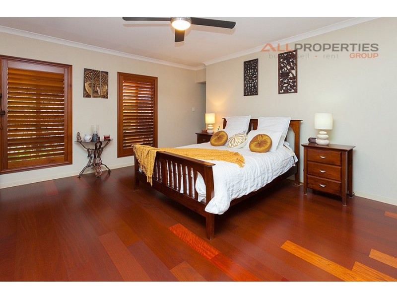 12 Samuel Street, Calamvale QLD 4116