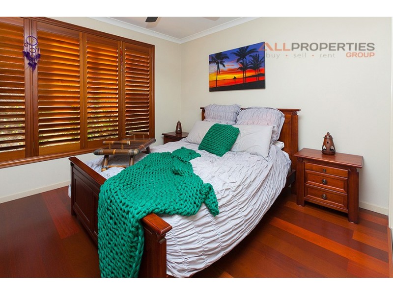 12 Samuel Street, Calamvale QLD 4116