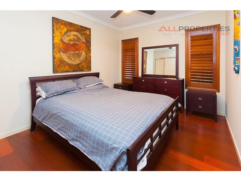 12 Samuel Street, Calamvale QLD 4116