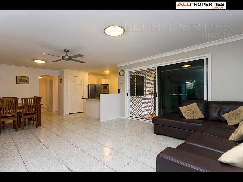 20 Booloumba Crescent, Forest Lake QLD 4078